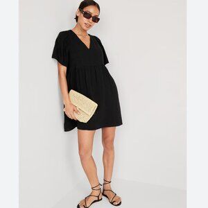 NWT Old Navy Flutter-Sleeve Textured Mini Swing Dress, Black Jack, Medium